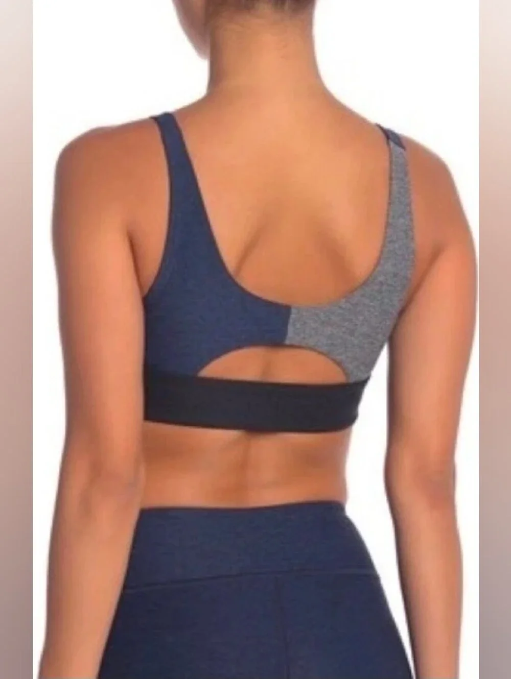 Outdoor Voices Seamless Plunge Sports Bra Colorblock Gym Lightweight Size XS